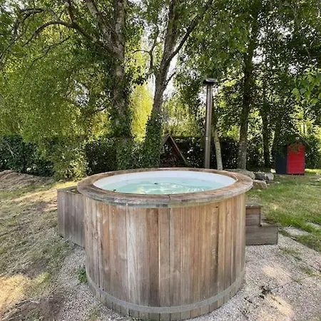 L'escapade -bain Nordique -nature-4p-reve Au Mans Сasa de vacaciones Connerré